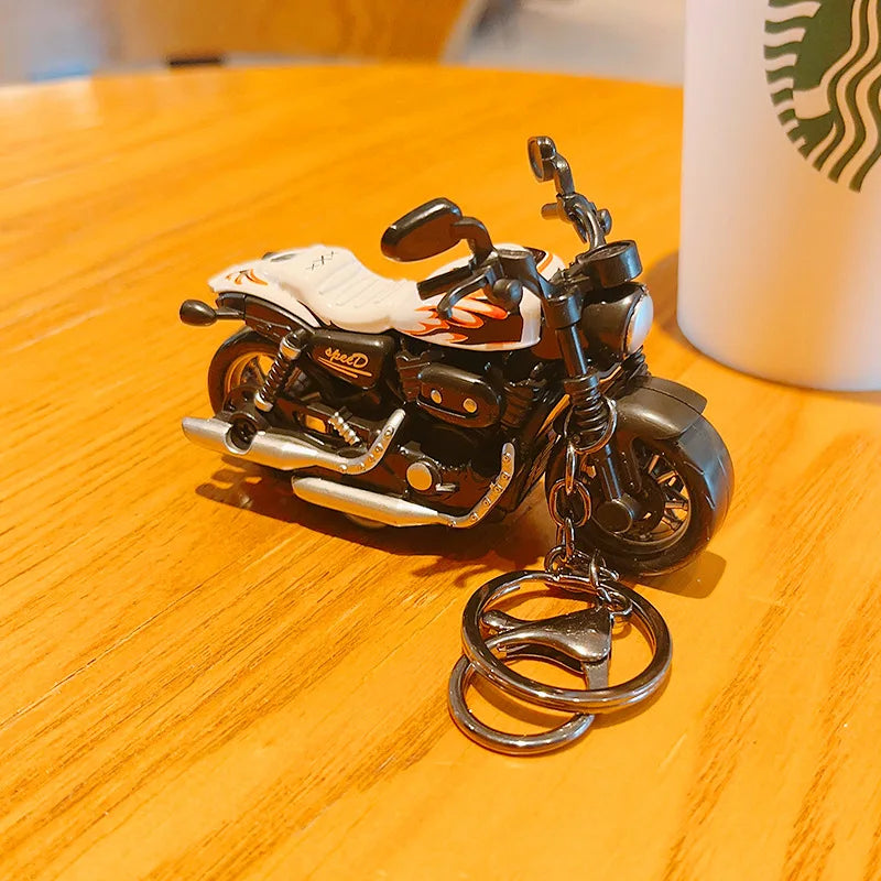 Cartoon Mini Harley Motorcycle Keychain Alloy Simulation 3D Motorbike Couple's Small Gift Car Keychains for Men Boyfriend Gift